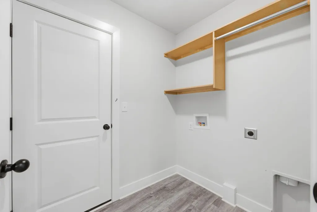 602 Briarbrook Lane Park City KS 67147-8955
