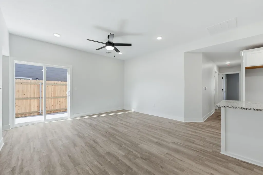 602 Briarbrook Lane Park City KS 67147-8955