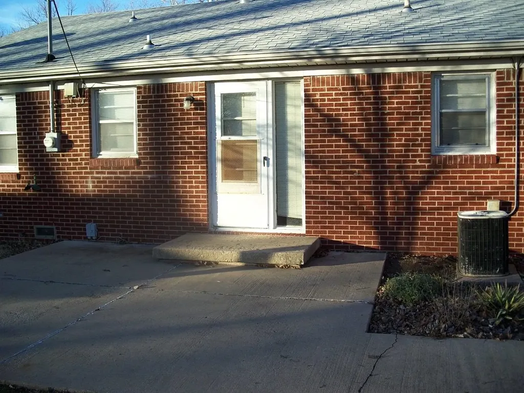 7609 E Indianapolis Wichita KS 67207