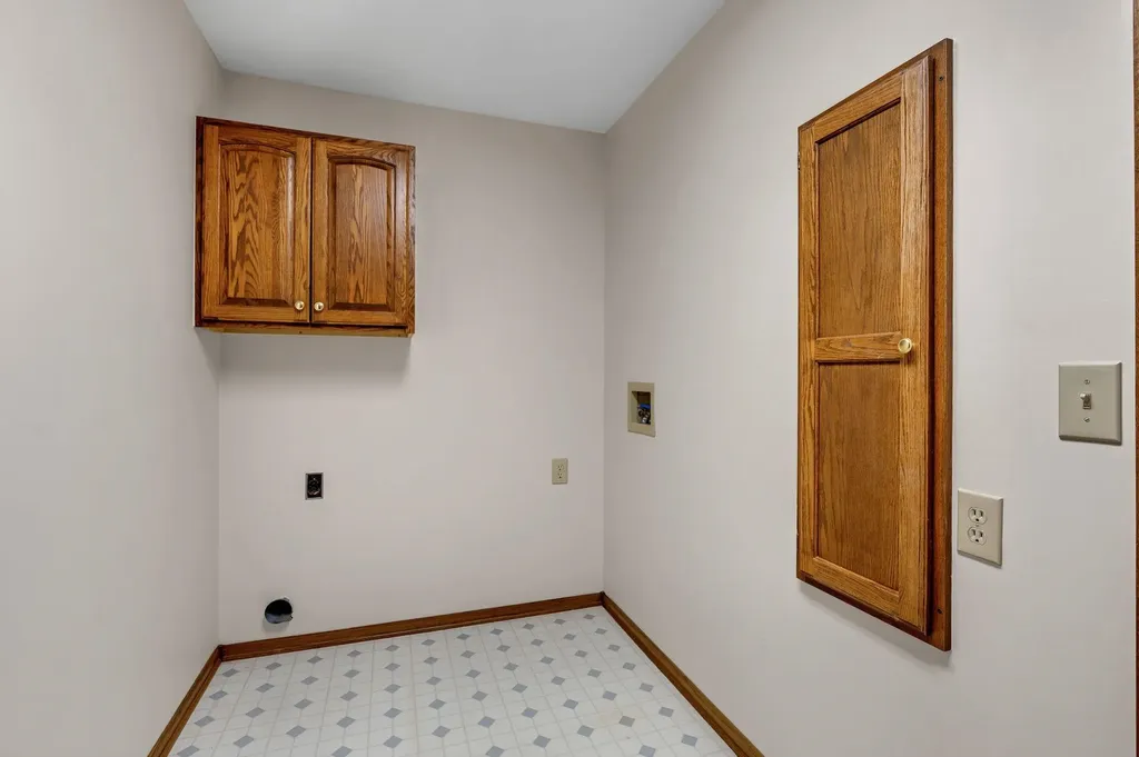 509 N Turnberry Circle Wichita KS 67230