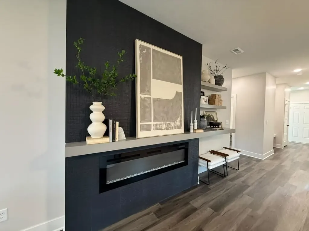 9002 E Forbes Circle Bel Aire KS 67226