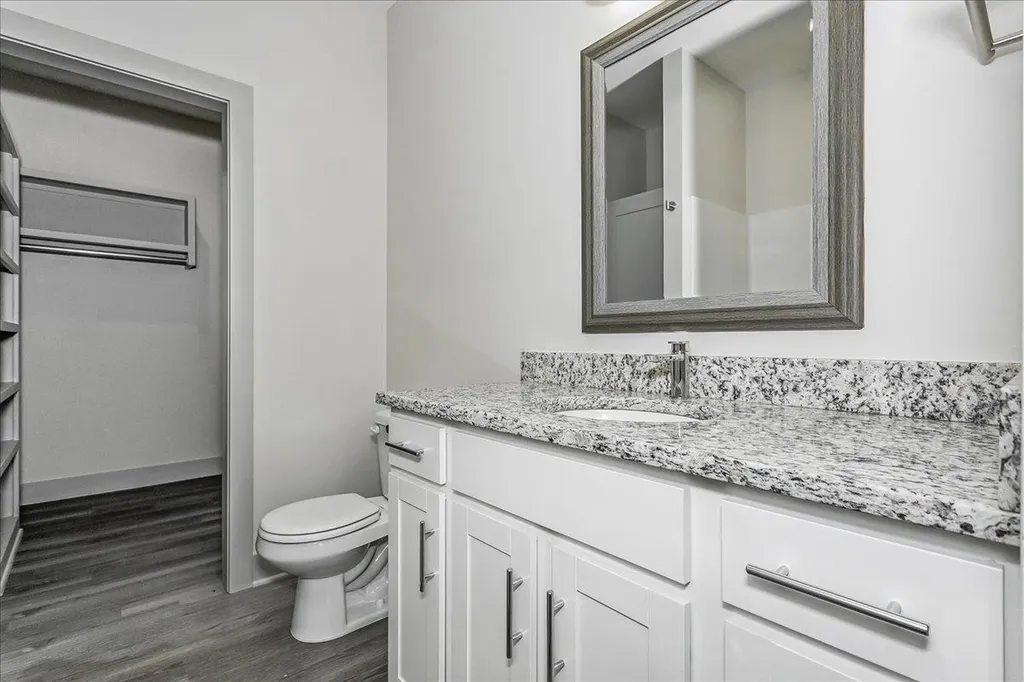 2941 S Bunker Hill Court Wichita KS 67210