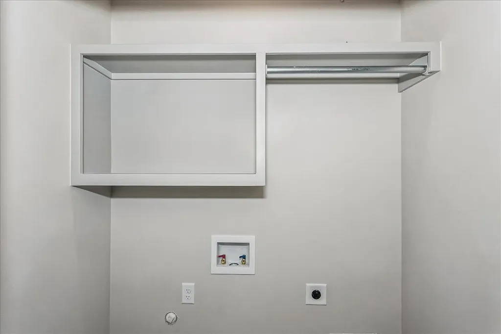 2941 S Bunker Hill Court Wichita KS 67210