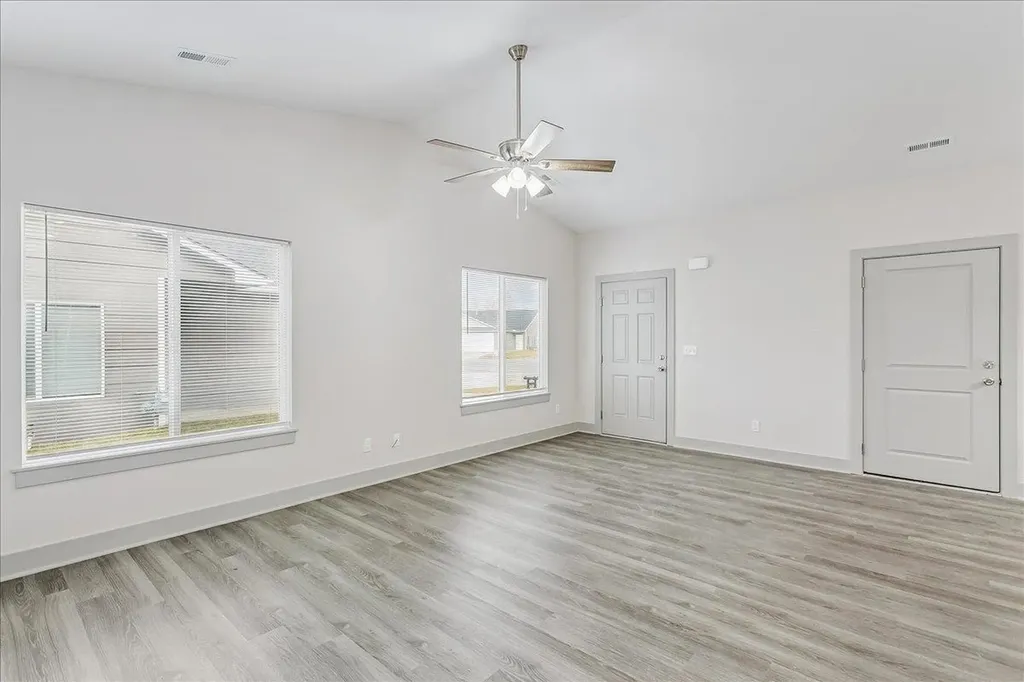 2941 S Bunker Hill Court Wichita KS 67210