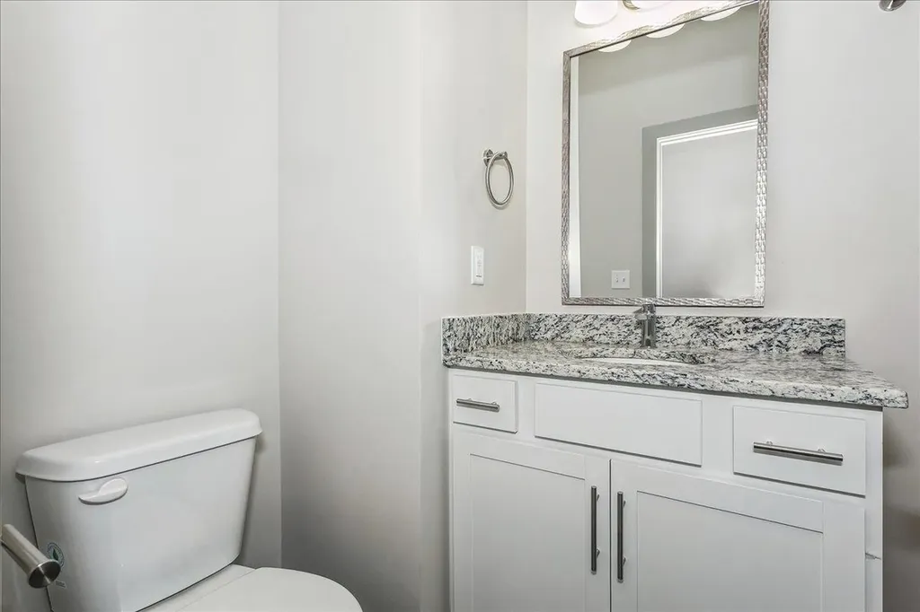 2949 S Bunker Hill Court Wichita KS 67210
