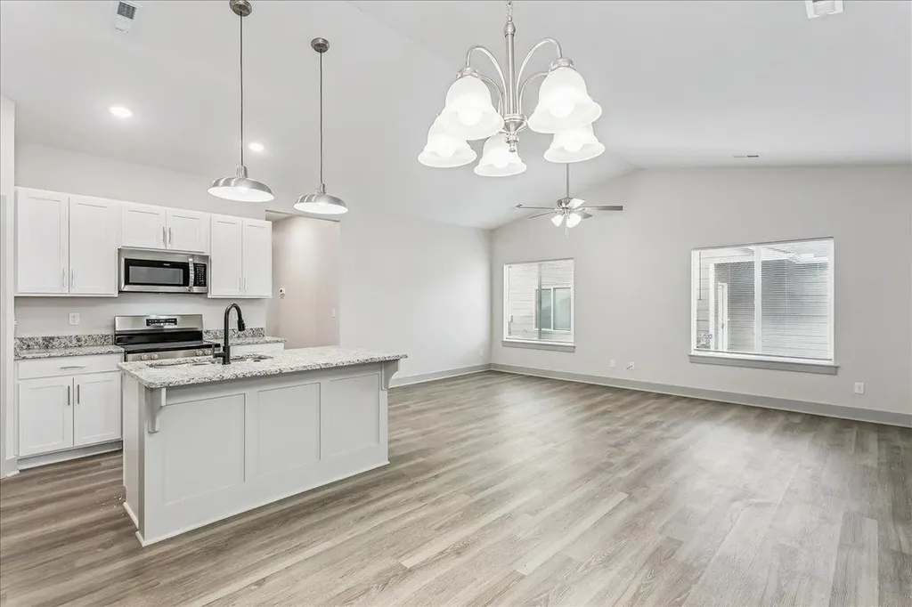 2949 S Bunker Hill Court Wichita KS 67210