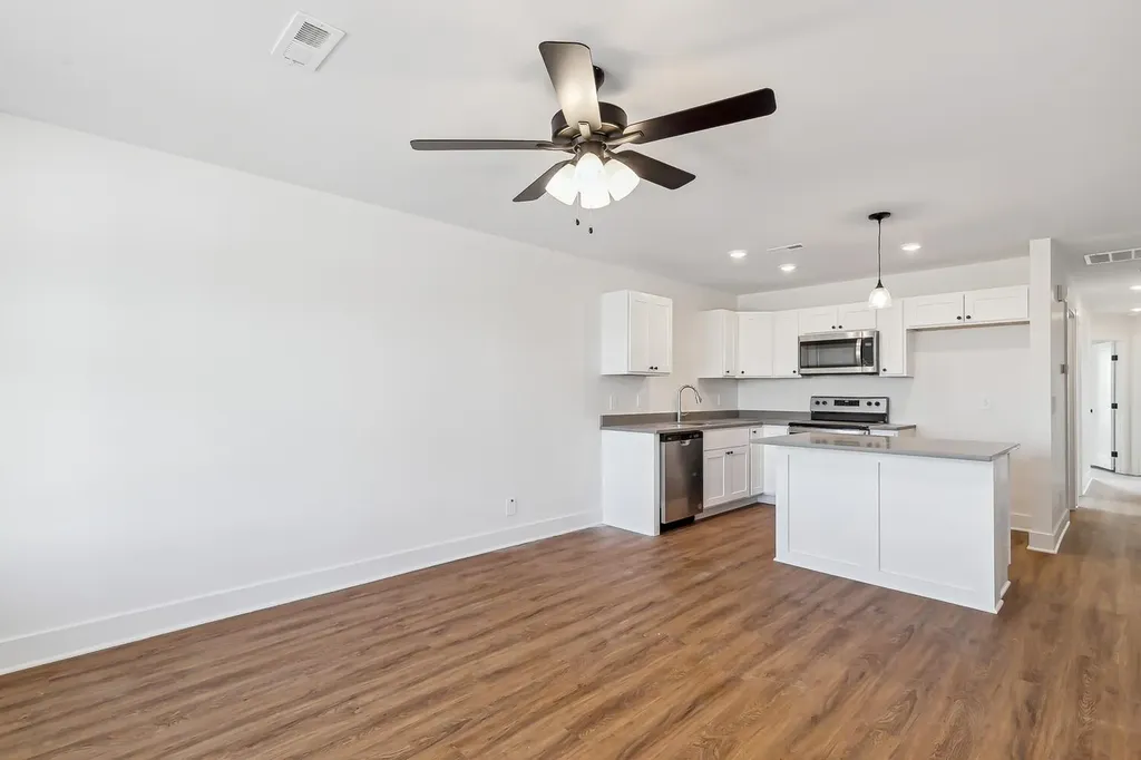 931 Arrow Head Street Clearwater KS 67026