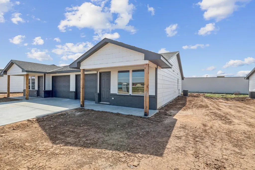 929 Arrow Head Street Clearwater KS 67026