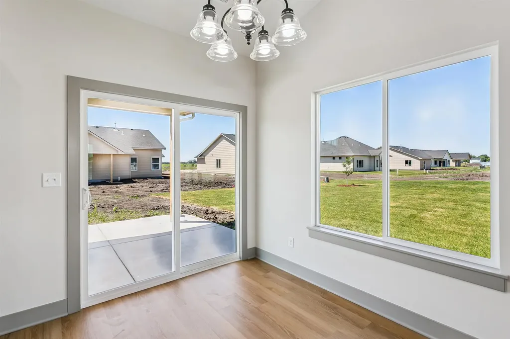 1611 Midway Court Valley Center KS 67147