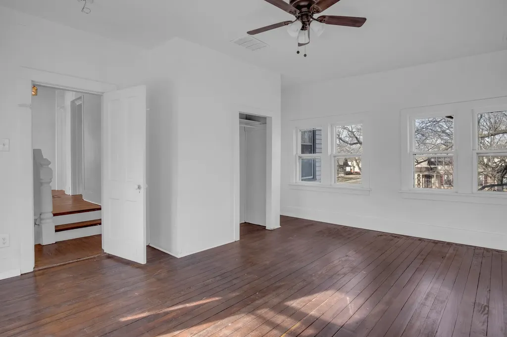 303 E 3rd Street Newton KS 67114