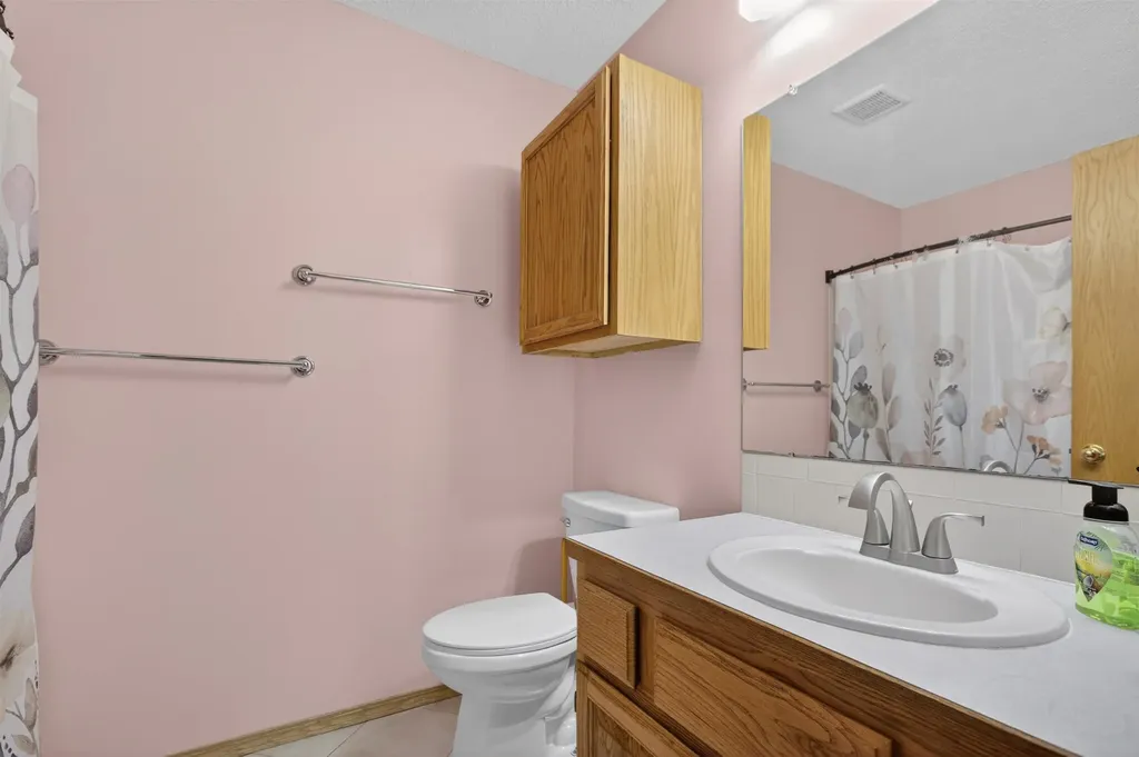 615 Morningside Street Norwich KS 67118