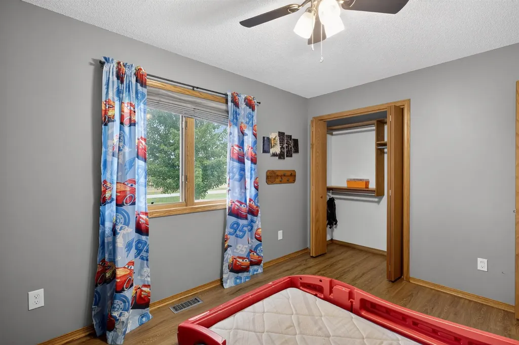 615 Morningside Street Norwich KS 67118