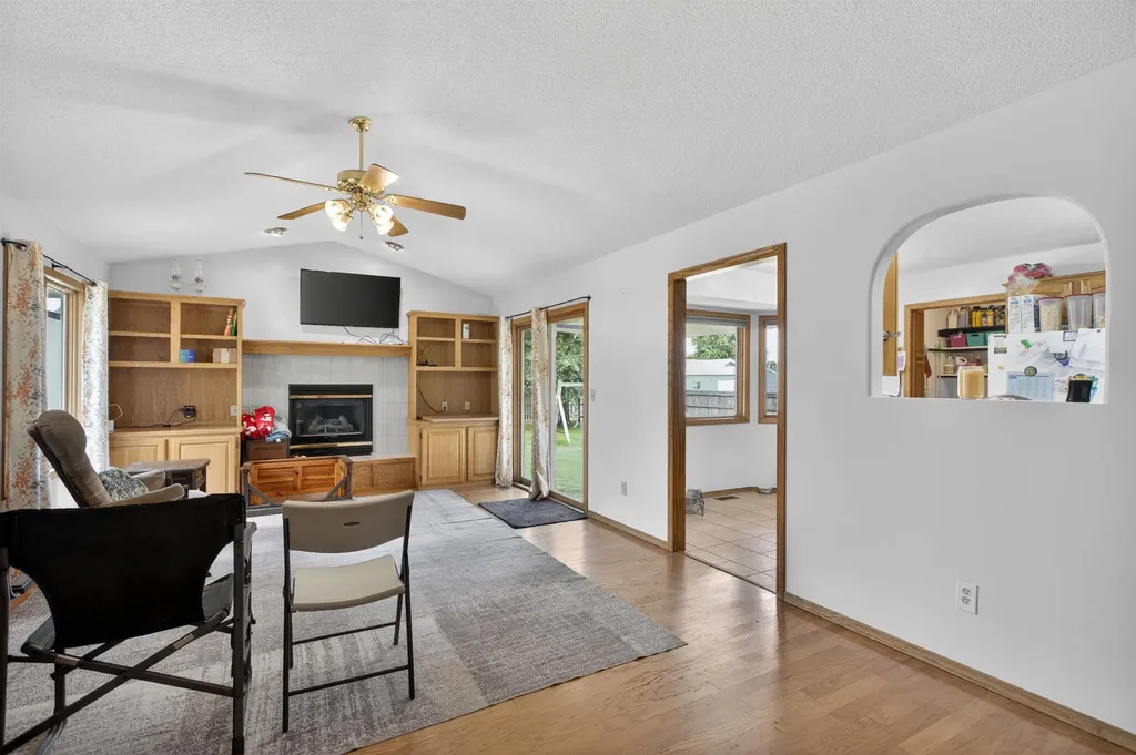 615 Morningside Street Norwich KS 67118