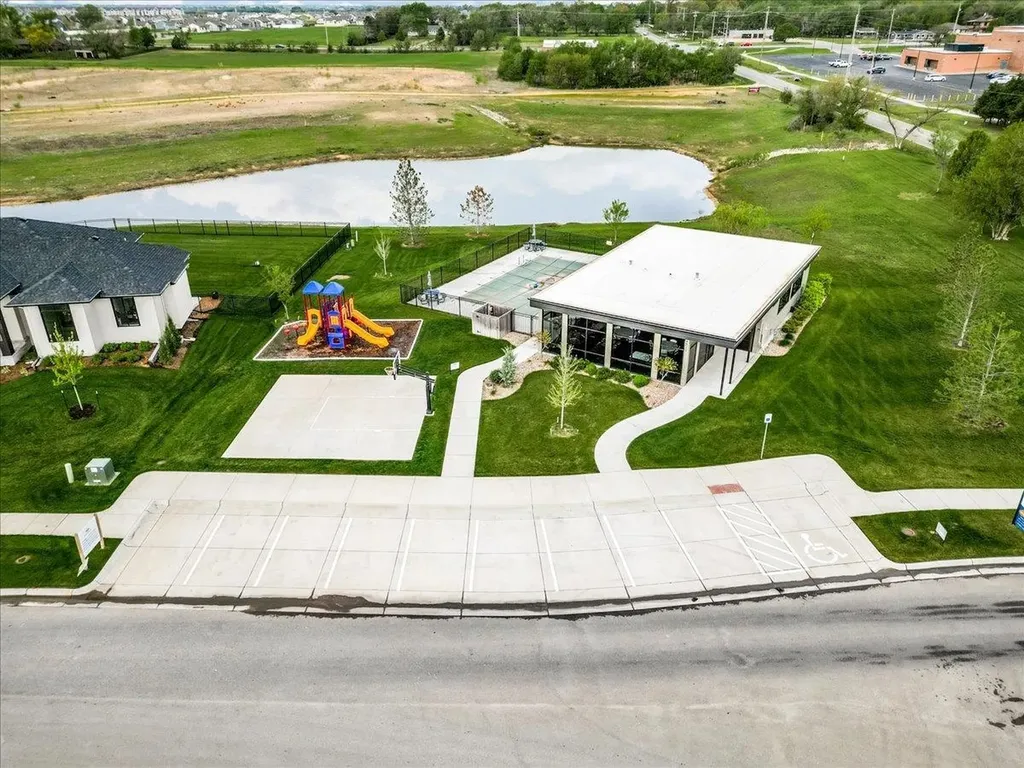 9637 W Cedar Lane Maize KS 67101