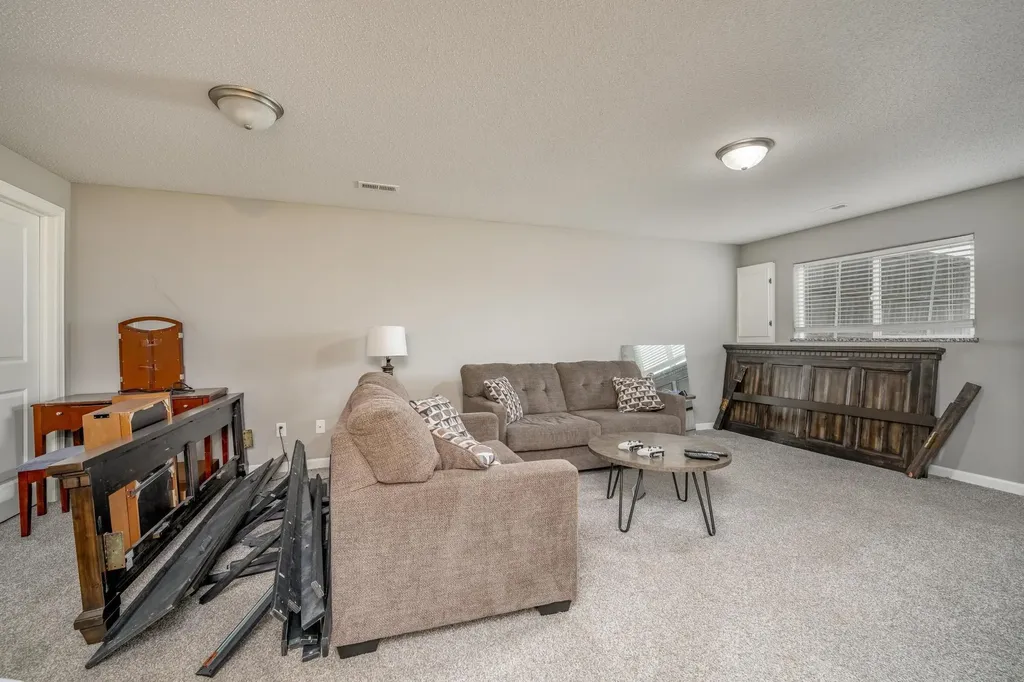 5286-5288 N Cypress Street Bel Aire KS 67226