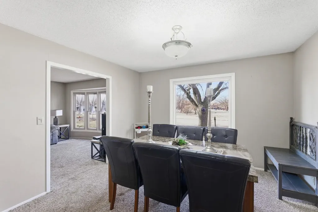 2306 N Addison Circle Wichita KS 67226
