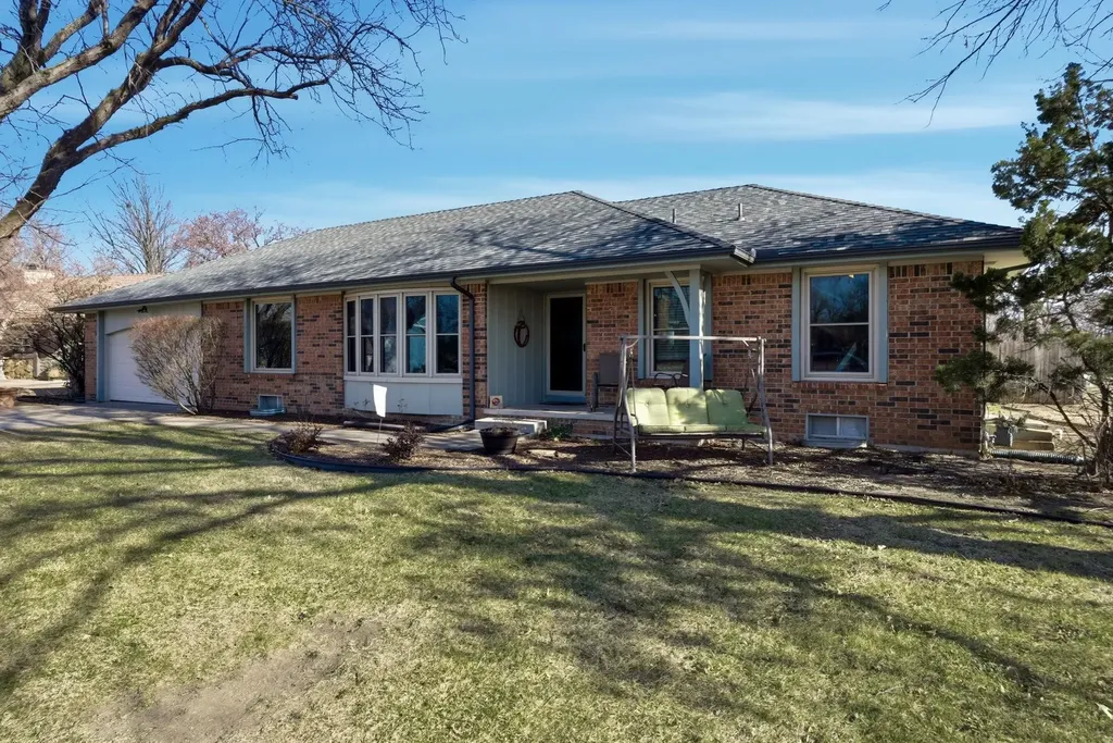 2306 N Addison Circle Wichita KS 67226