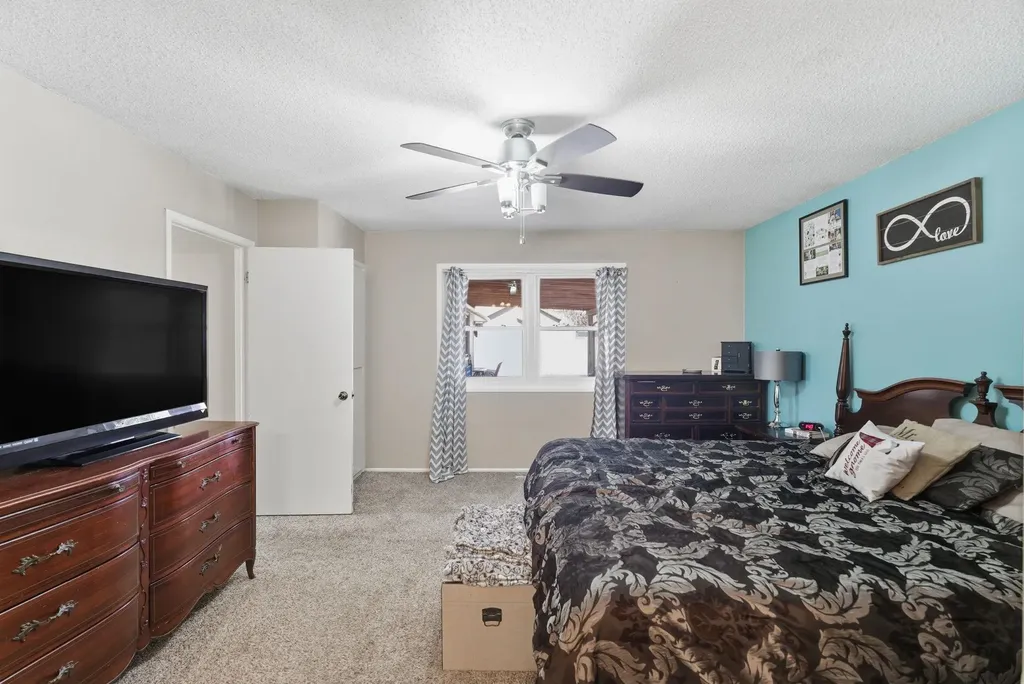 2306 N Addison Circle Wichita KS 67226