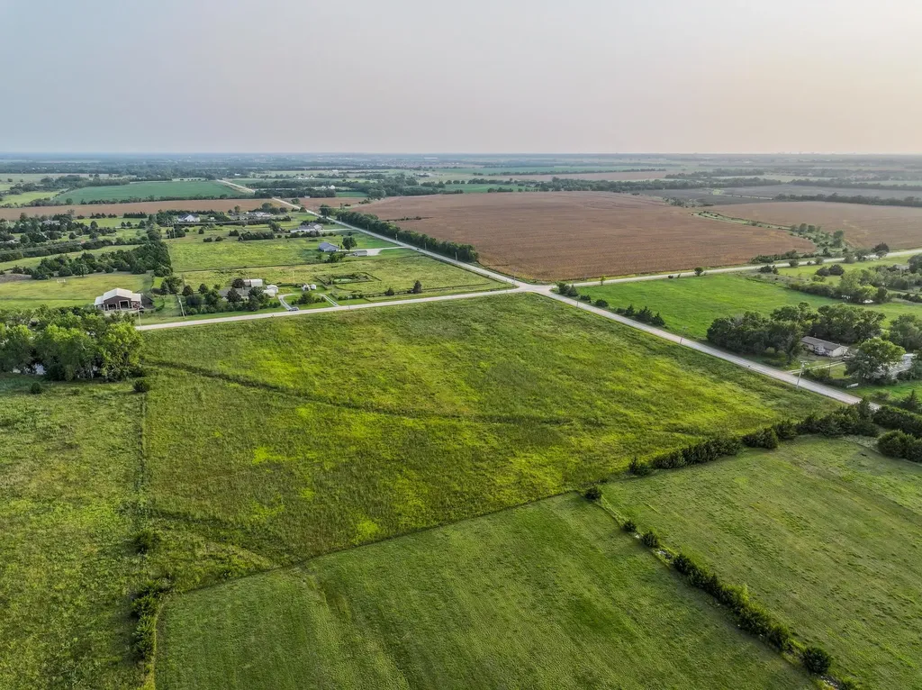 000 N 127th Wichita KS 67228
