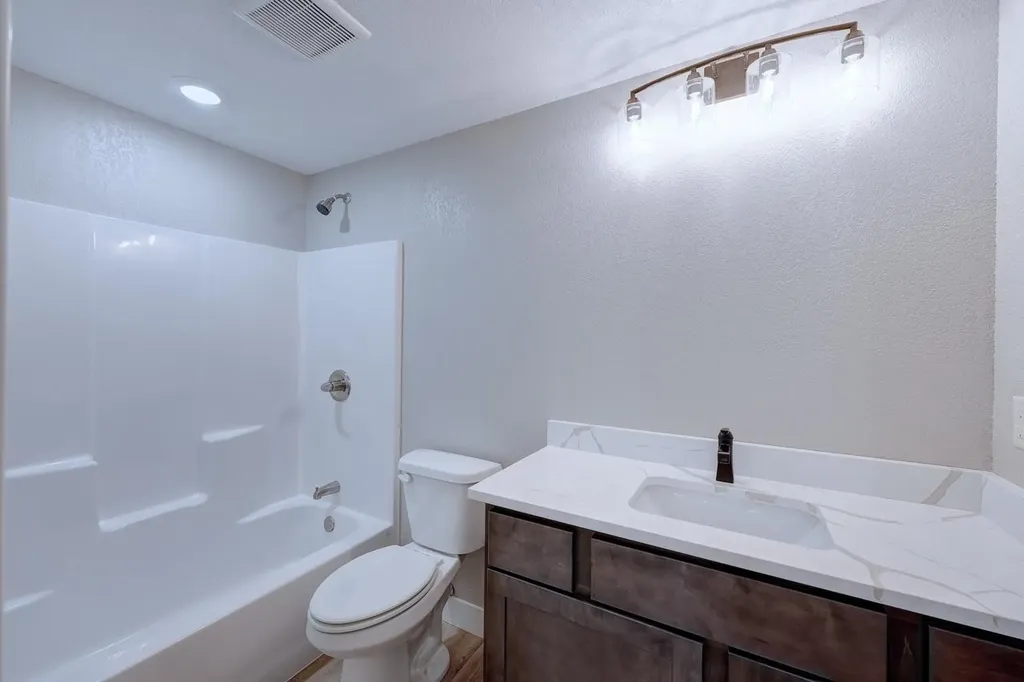 3112 Long Court Winfield KS 67156
