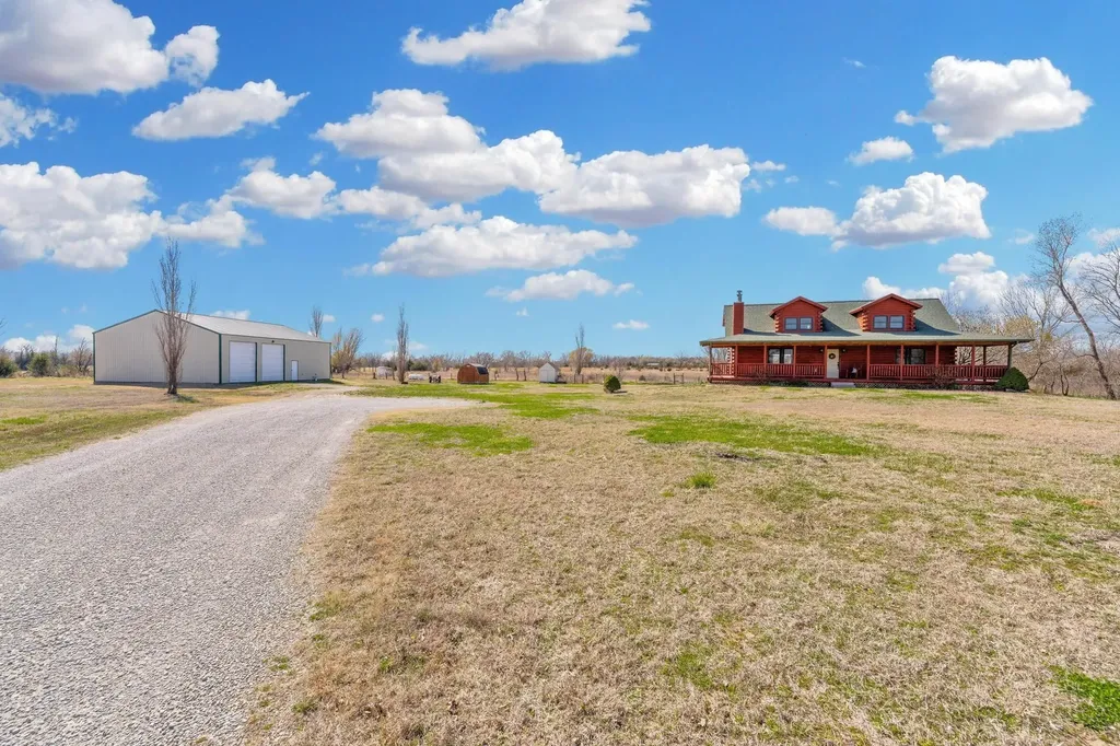9801 S 103rd Street W Clearwater KS 67026