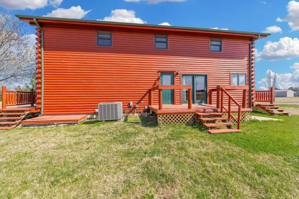 9801 S 103rd Street W Clearwater KS 67026