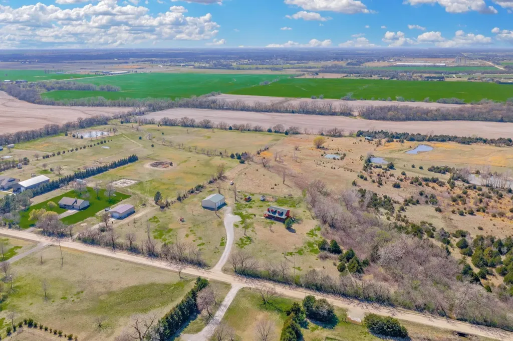 9801 S 103rd Street W Clearwater KS 67026