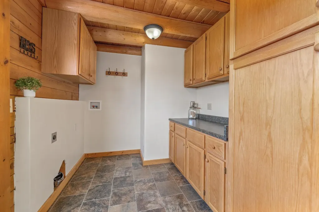 9801 S 103rd Street W Clearwater KS 67026