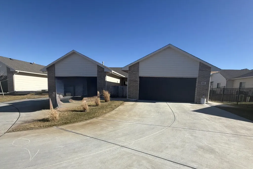 4525-4527 N Sandplum Street Wichita KS 67205
