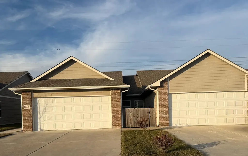 12056-12058 W 33rd Street N Wichita KS 67205