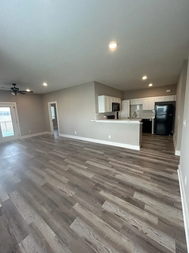 12056-12058 W 33rd Street N Wichita KS 67205
