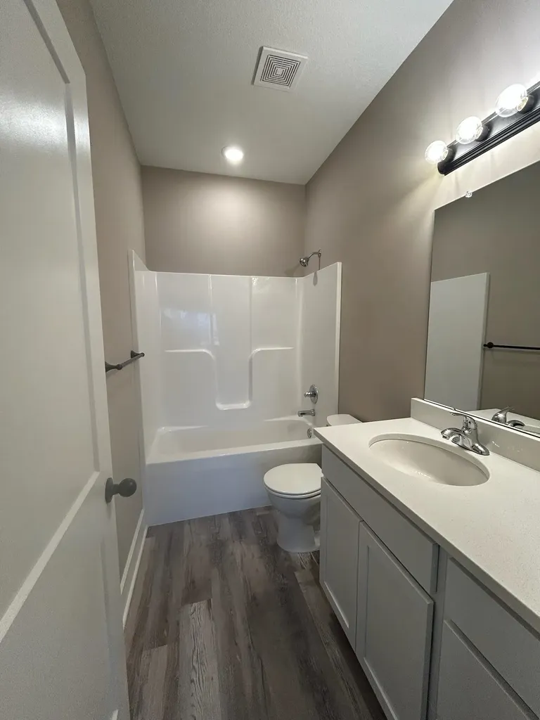12118-12120 W 33rd Street N Wichita KS 67205