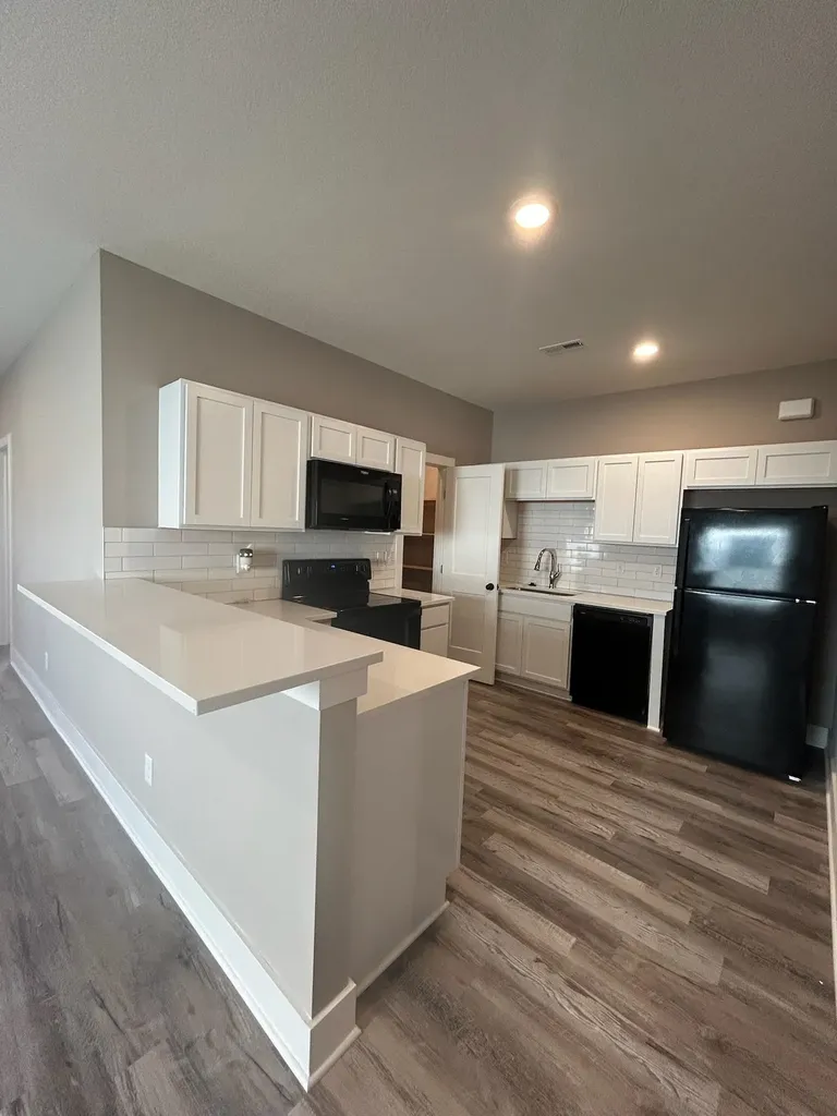 12112-12114 W 33rd Street N Wichita KS 67205