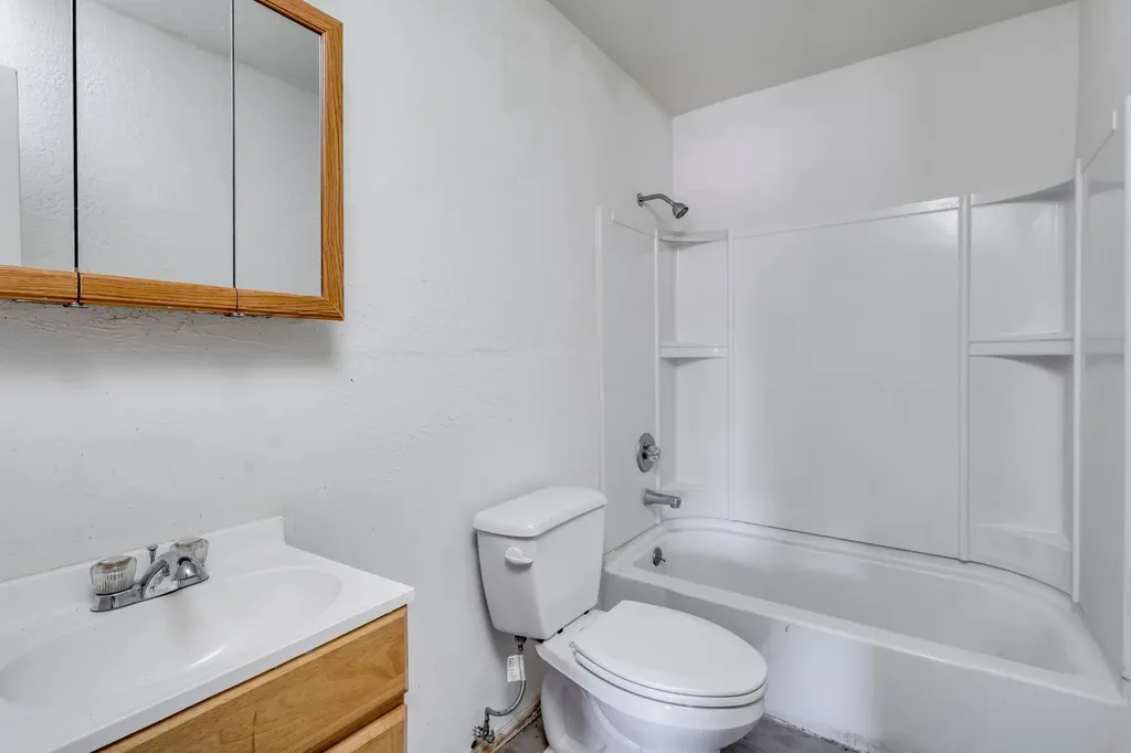 1501 E Berkeley Street Wichita KS 67216