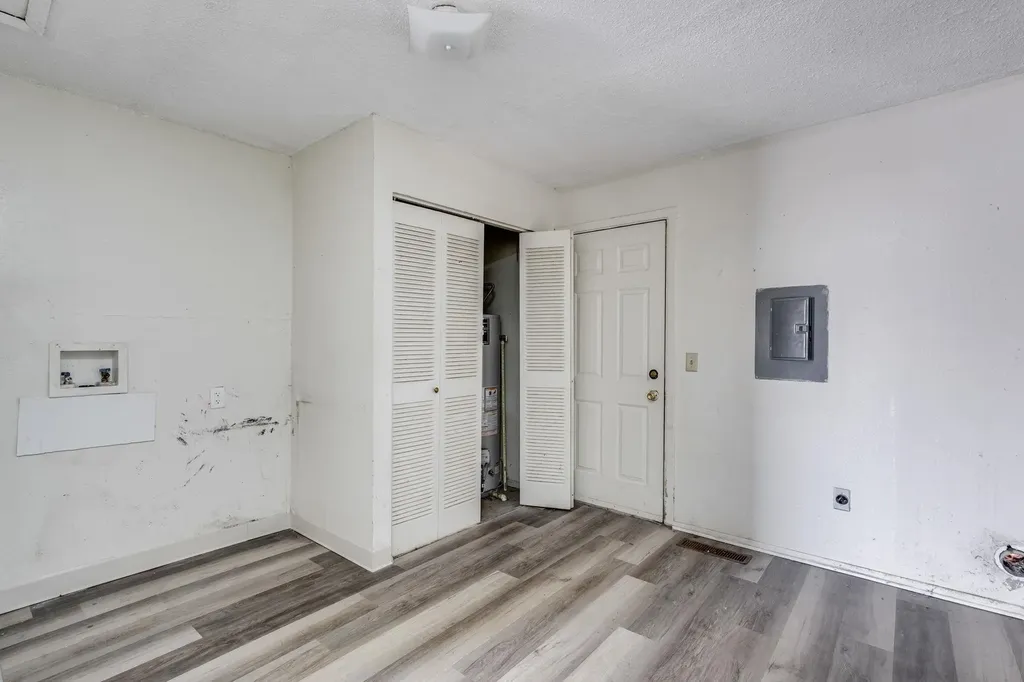 1601 E Berkeley Wichita KS 67216