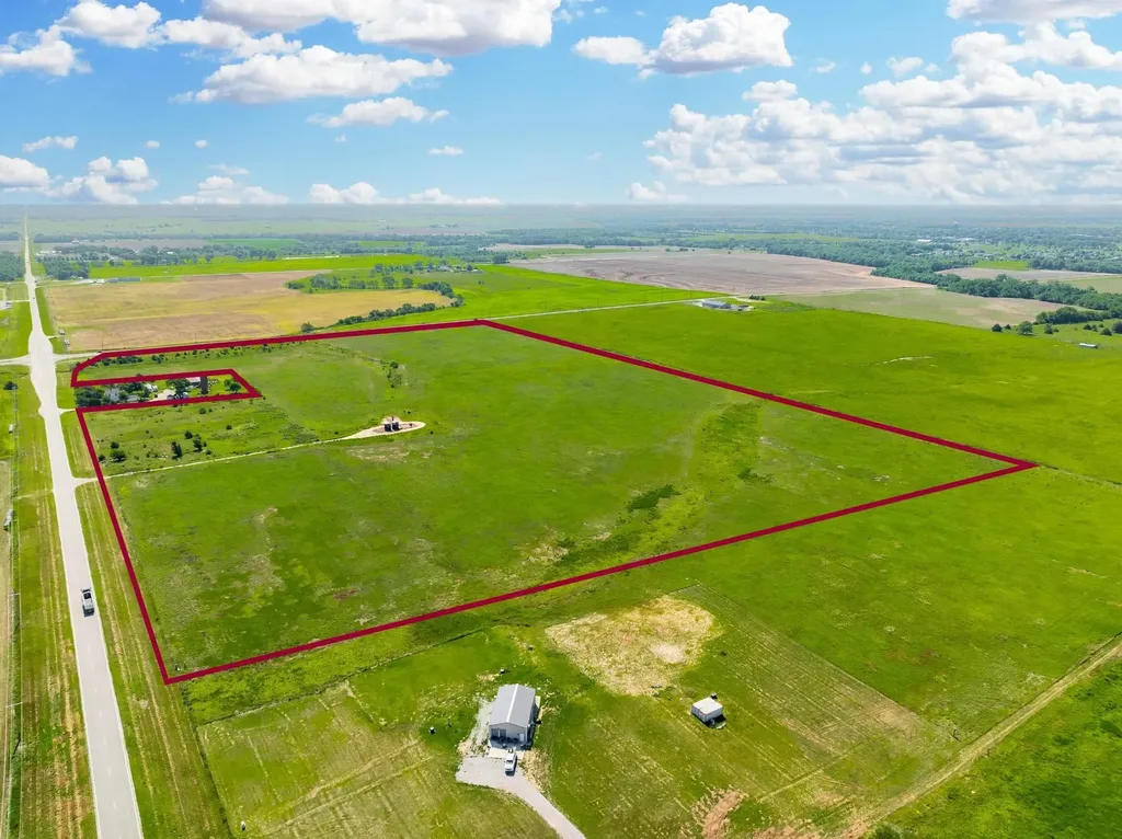 0 SW Corner Of 391st & 15th Street Cheney KS 67025