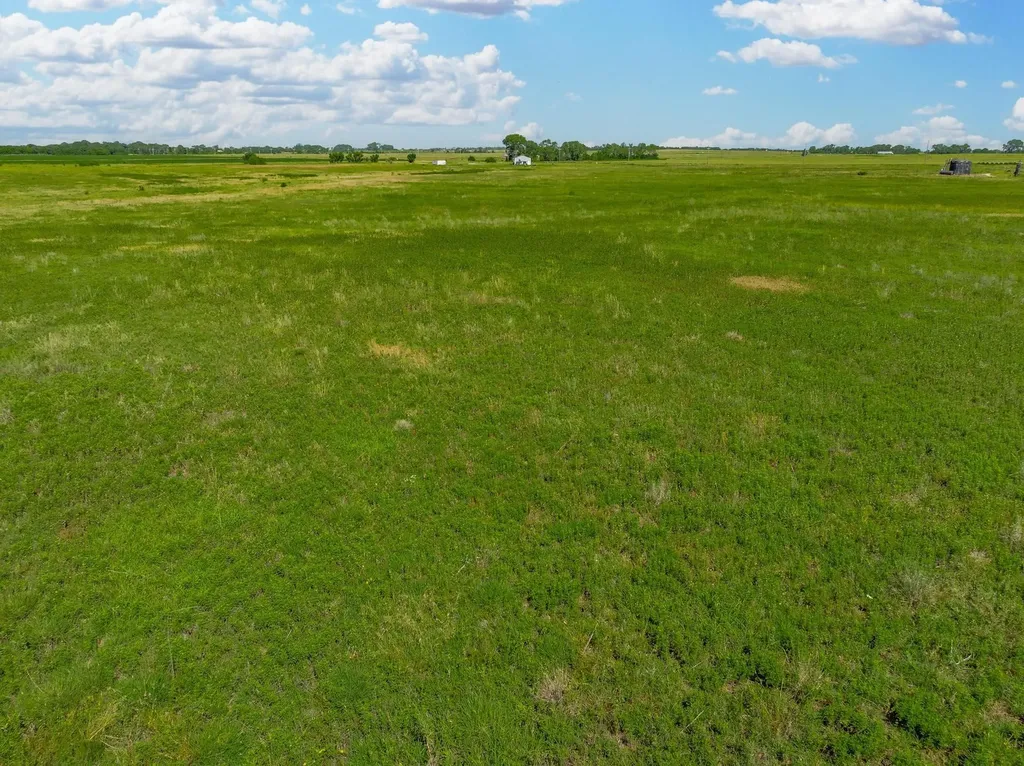 0 SW Corner Of 391st & 15th Street Cheney KS 67025