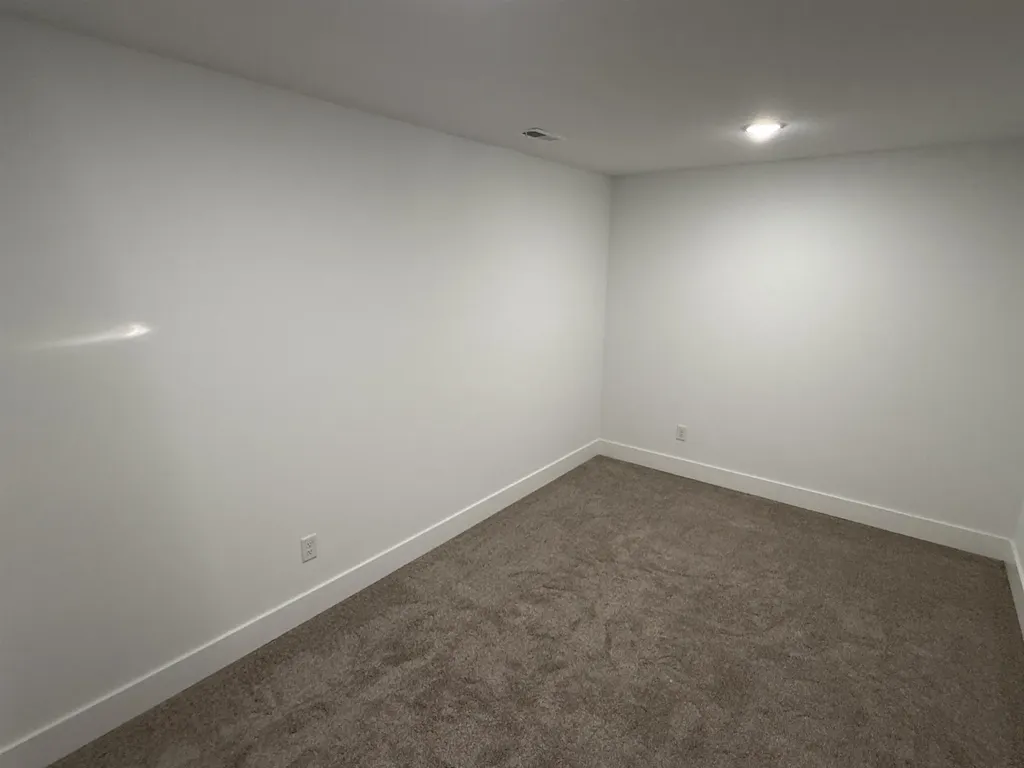 137 E Poplar Circle Goddard KS 67052