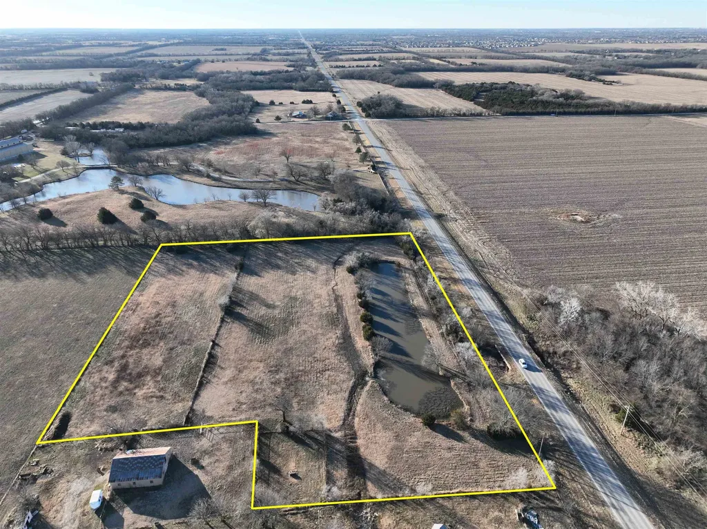 4608 SW Butler Road Benton KS 67017