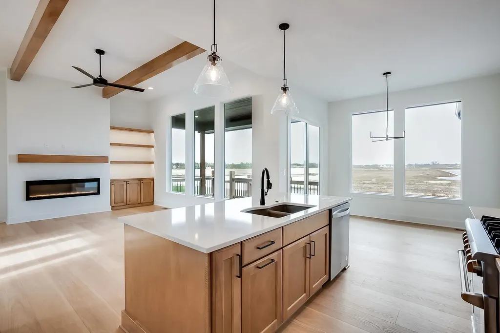 112 S Wellcrest Court Wichita KS 67052