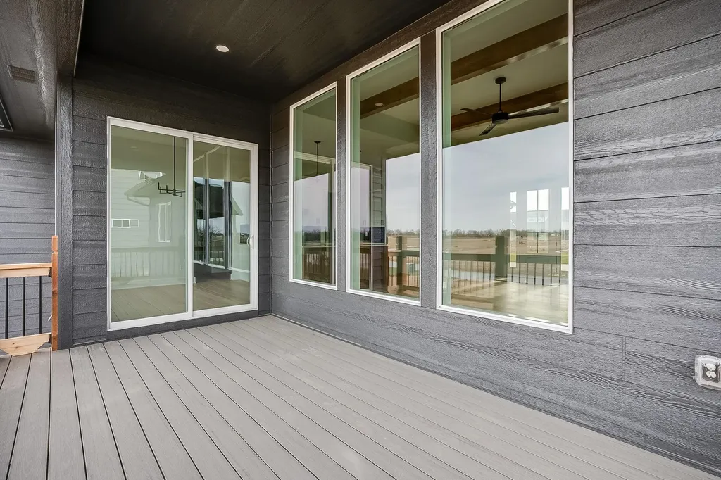 112 S Wellcrest Court Wichita KS 67052