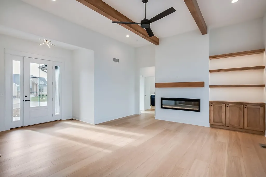 112 S Wellcrest Court Wichita KS 67052