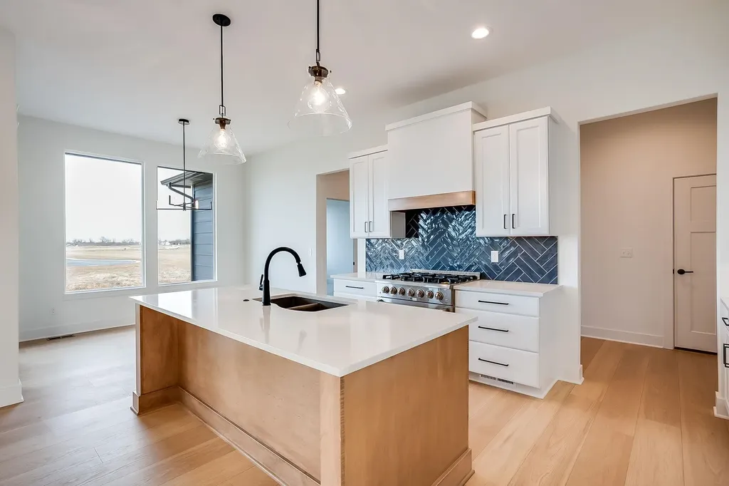 112 S Wellcrest Court Wichita KS 67052