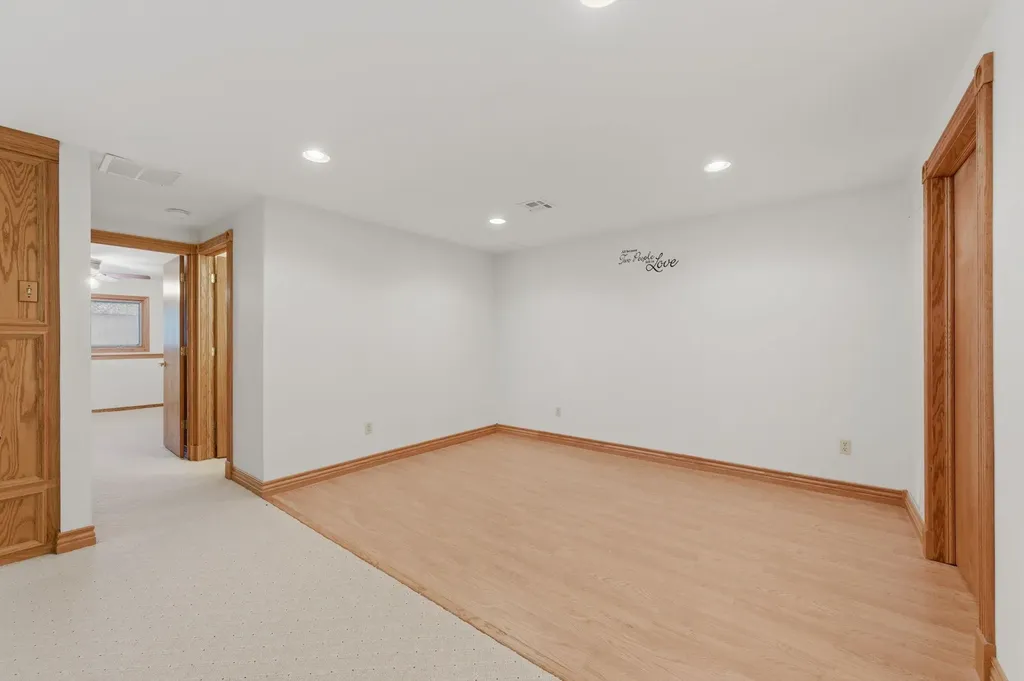 432 N Washington Street Cheney KS 67025