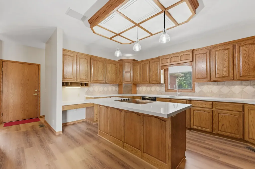 432 N Washington Street Cheney KS 67025