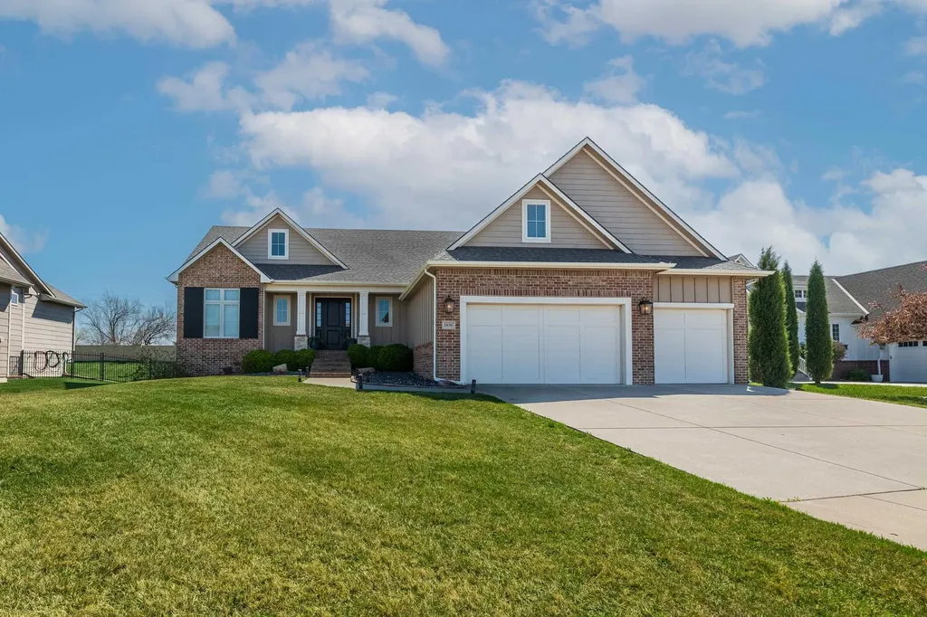 1836 N Split Rail Wichita KS 67230