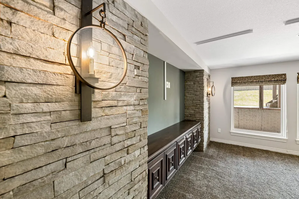 1836 N Split Rail Wichita KS 67230