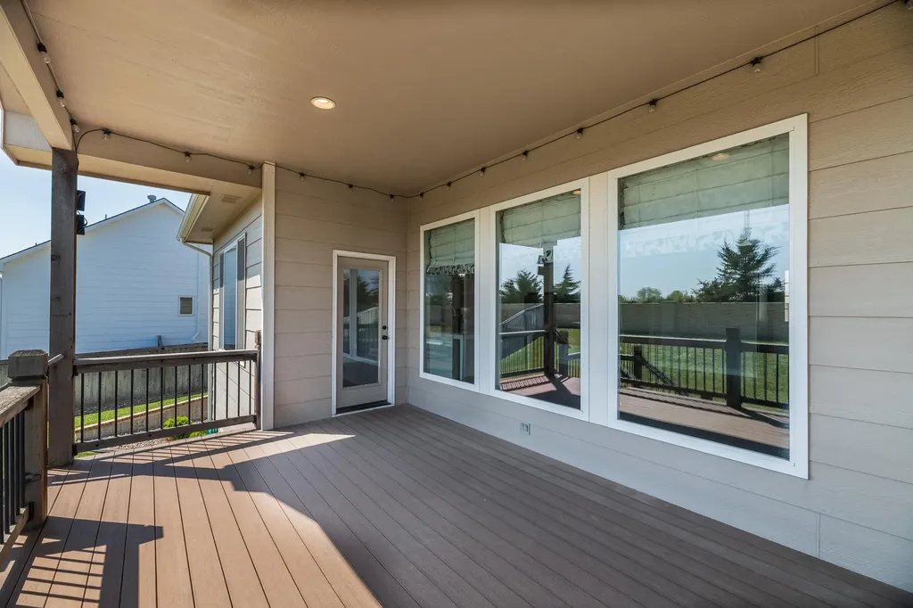 1836 N Split Rail Wichita KS 67230