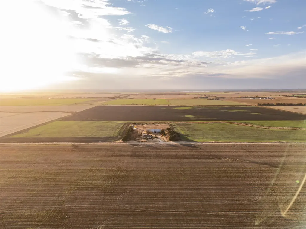 631 S Maize Road Wellington KS 67152