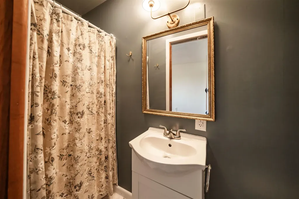 631 S Maize Road Wellington KS 67152